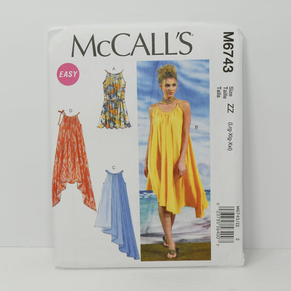 The front of the paper envelope for McCall's M6743 sewing pattern.