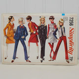 The front of  Simplicity 7256 paper pattern envelope. There are six women with a variety of hairstyles showing the different outfits that can be made from this pattern.